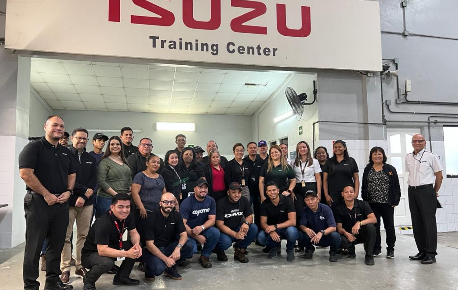 Isuzu gana premios por su desempeño sobresaliente en el 2022